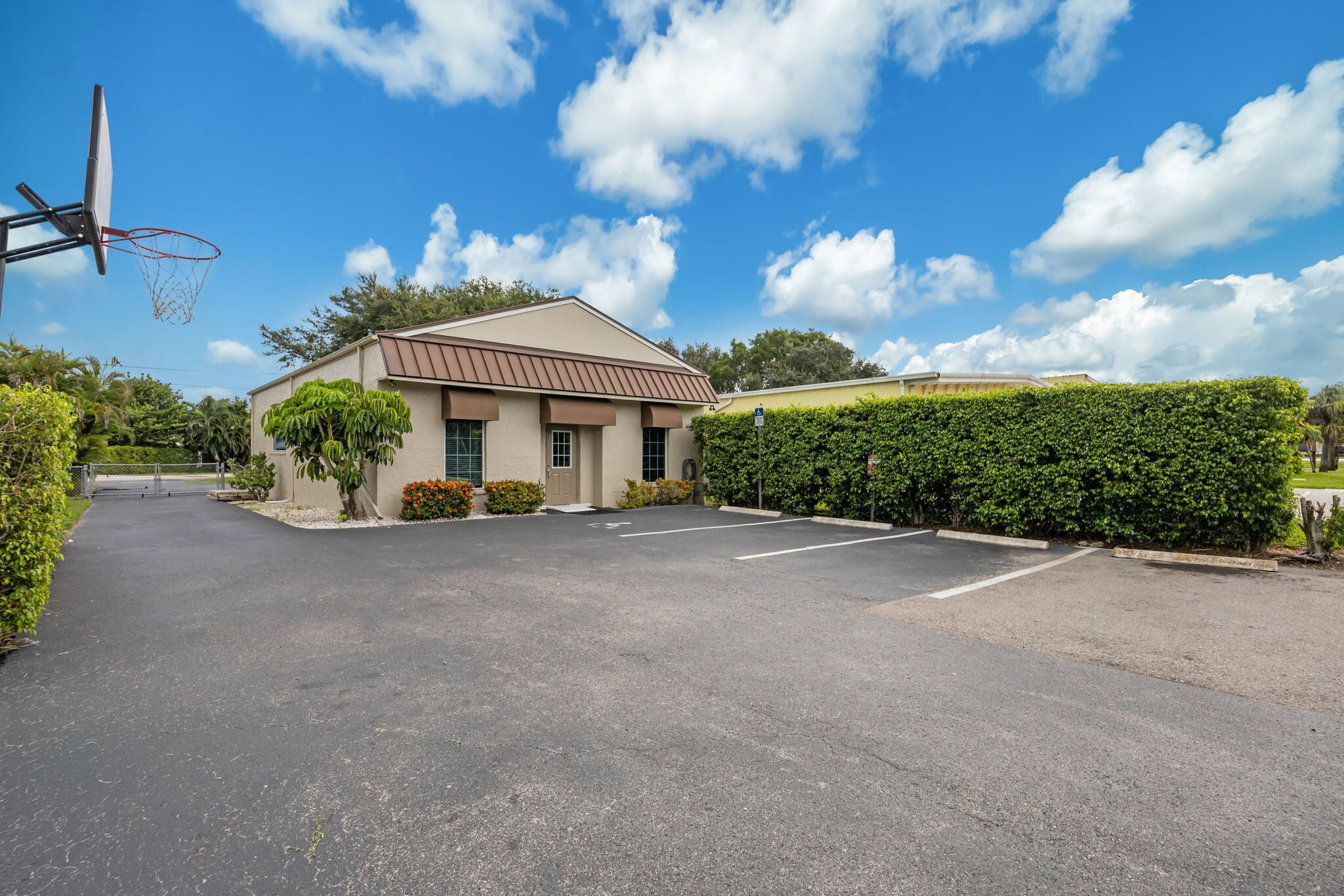 871 106th Ave N, Naples, FL for Sale