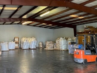 Tampa, FL Warehouse - 4421 N Hesperides St