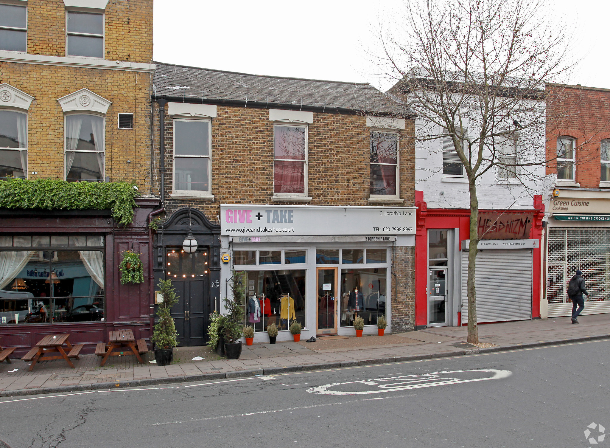 3 Lordship Ln, London, LND for Rent