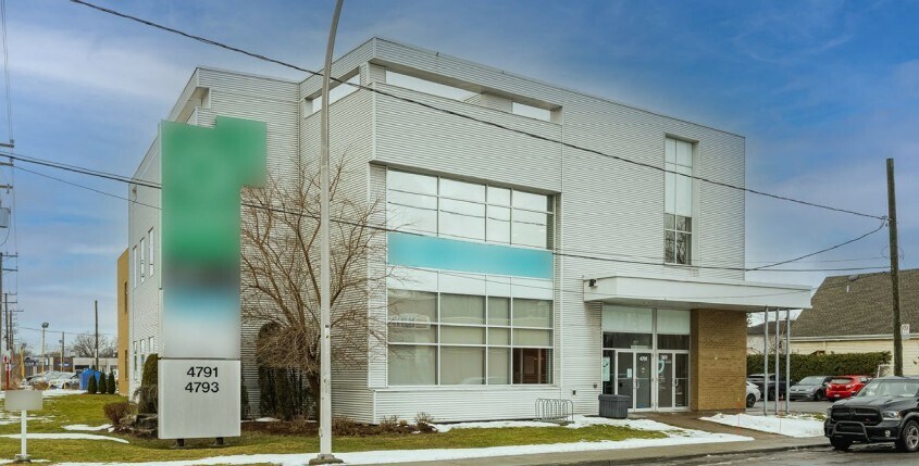 4791-4793 Boul Dagenais O, Laval, QC for Sale