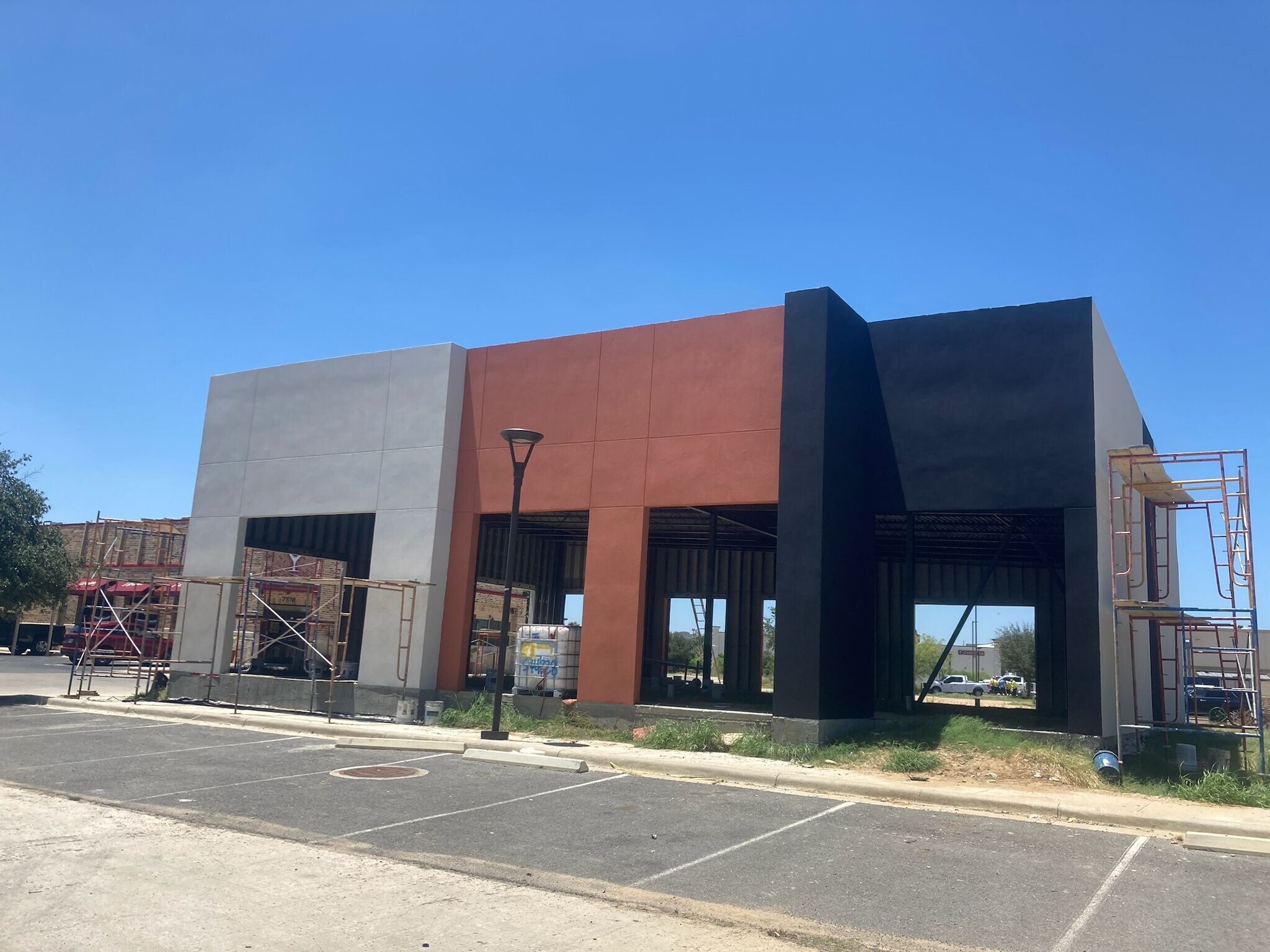 7518 McPherson Rd, Laredo, TX for Rent