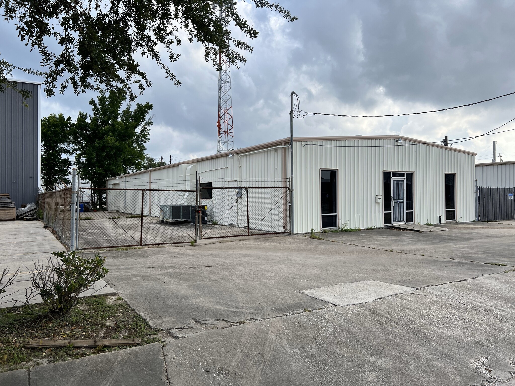 8418 Scranton St, Houston, TX for Rent