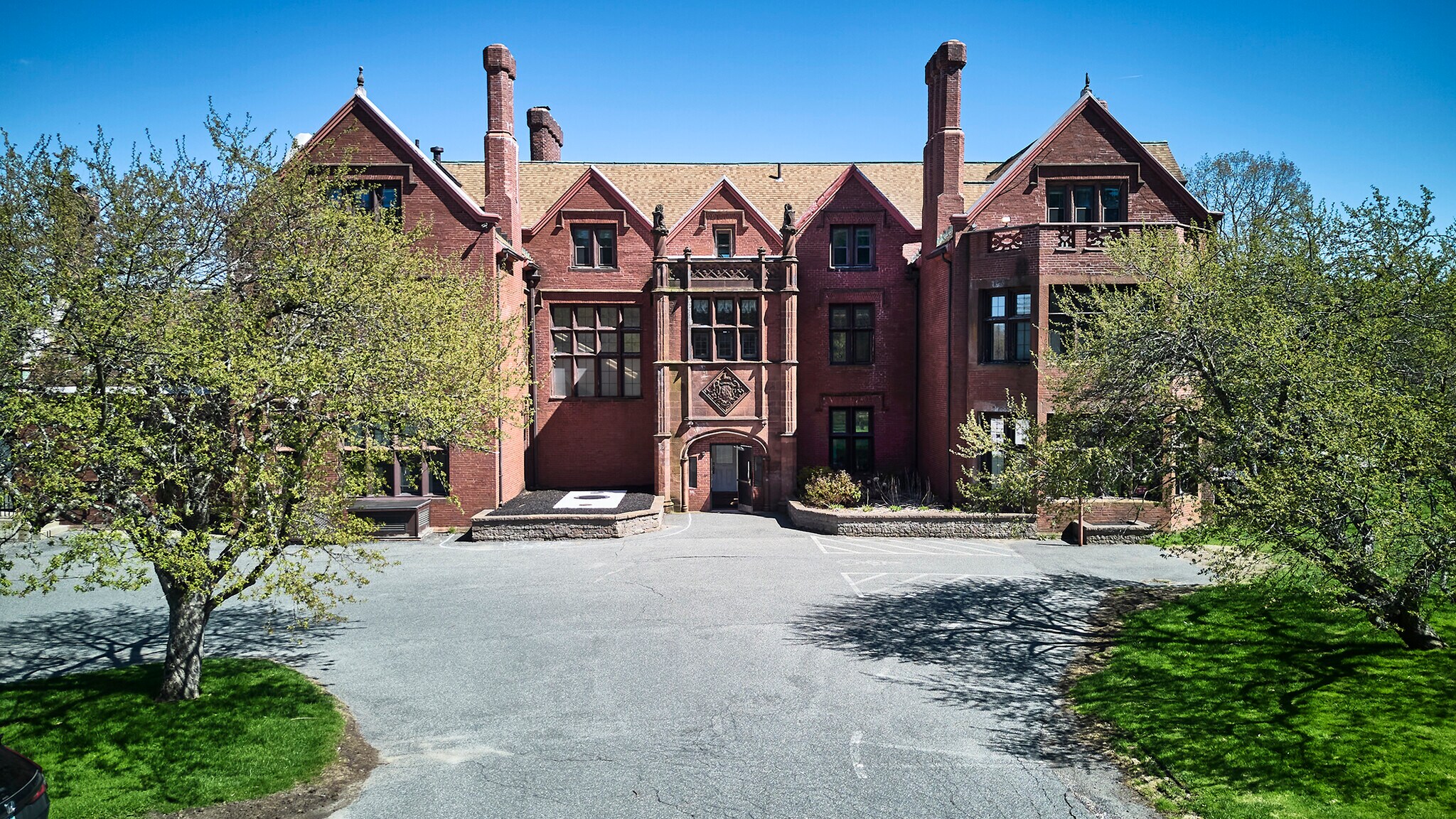 349 Old Stockbridge Rd, Lenox, MA for Sale