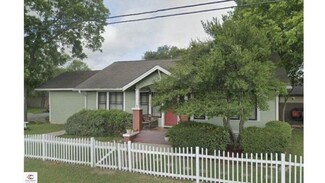 Hutto, TX Office/Residential - 205 S FM 1660