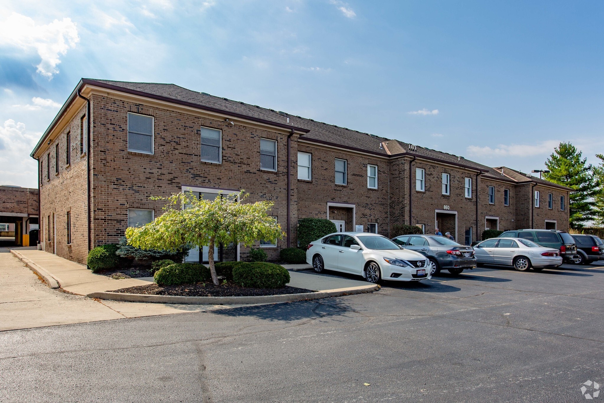 860 NW Washington Blvd, Hamilton, OH for Rent