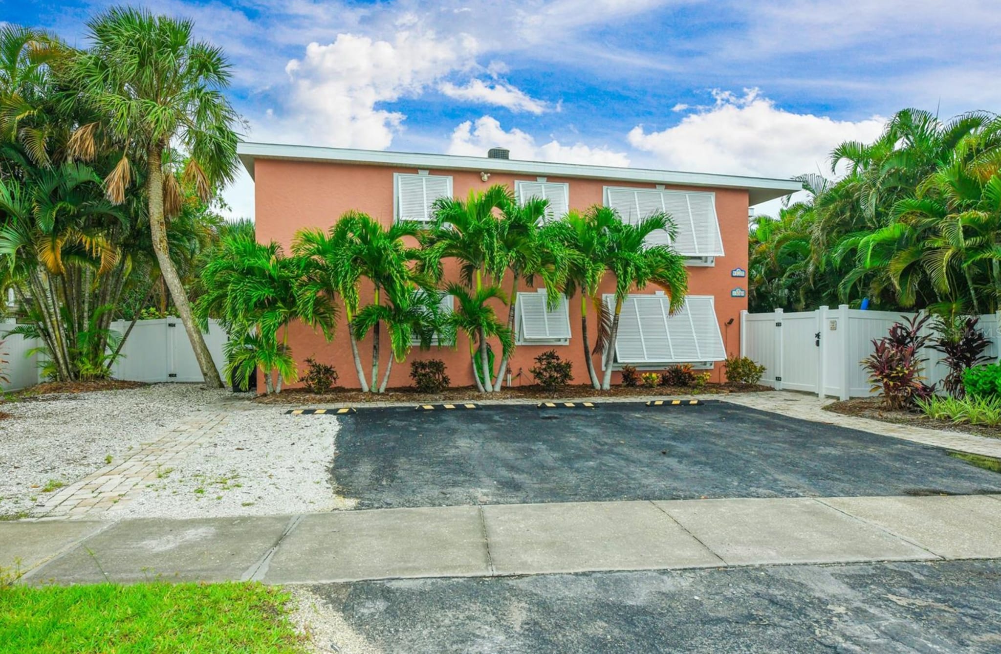 308 Canal Rd, Siesta Key, FL for Sale