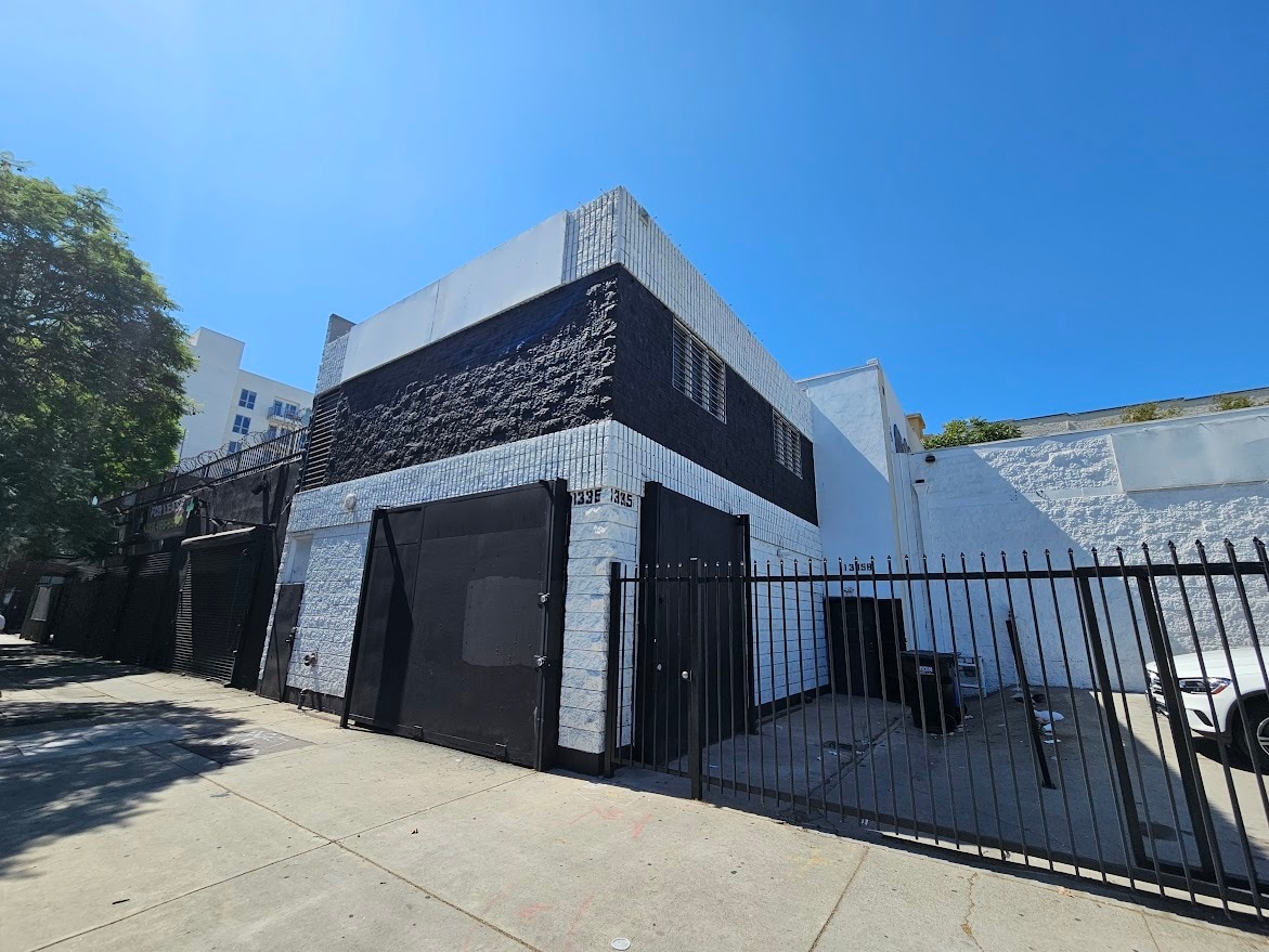 1335 S Hill St, Los Angeles, CA for Rent