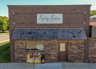 Bancroft, IA Storefront Retail/Office - 122 E Ramsey St