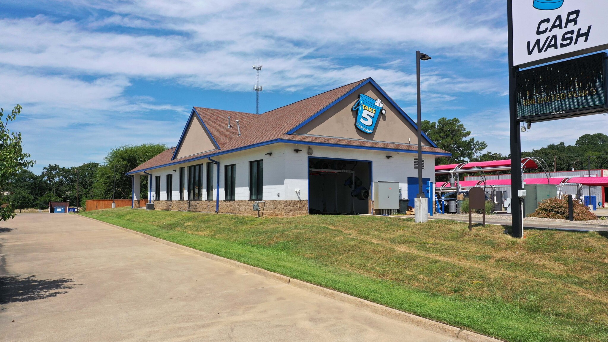 2163 North Pacific St, Mineola, TX for Sale