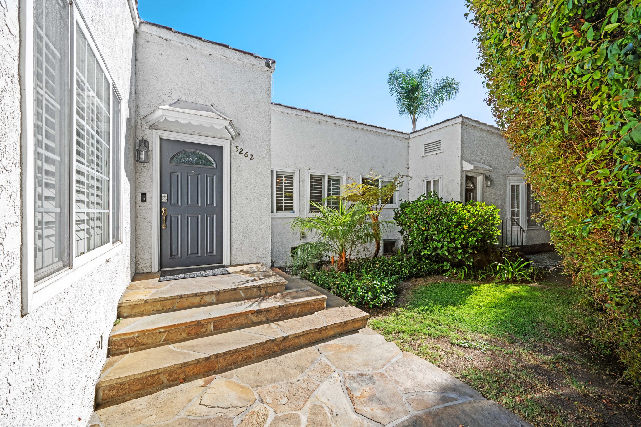 803 S Sycamore Ave, Los Angeles, CA for Sale