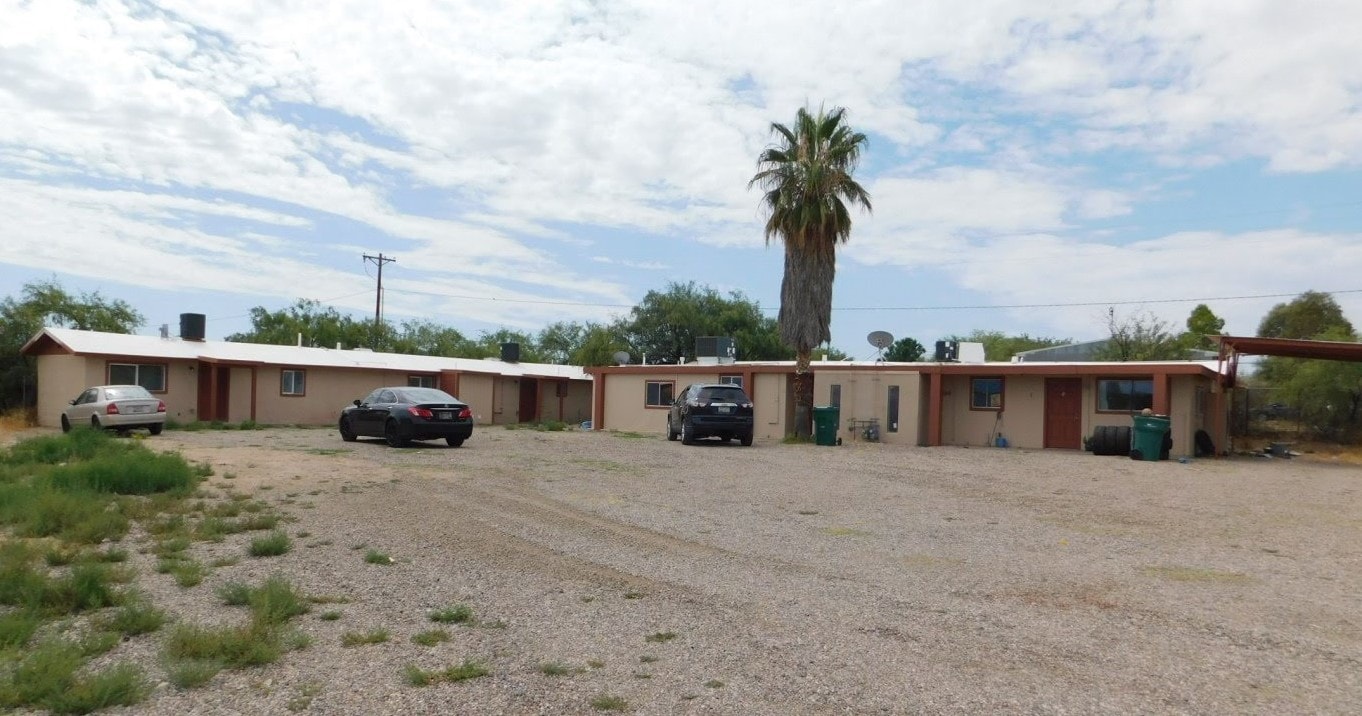 10473 S Nogales Hwy, Tucson, AZ for Sale