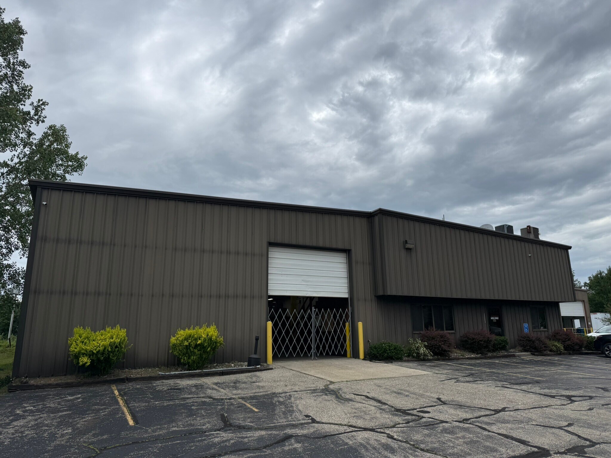 12463 Cleveland St, Nunica, MI for Sale