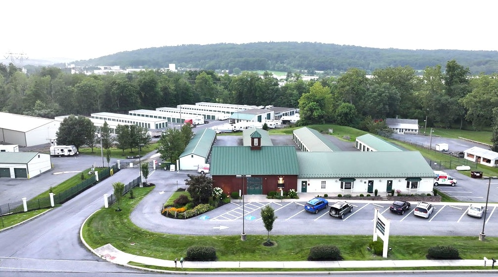 1802 N Reading Rd, Stevens, PA for Rent