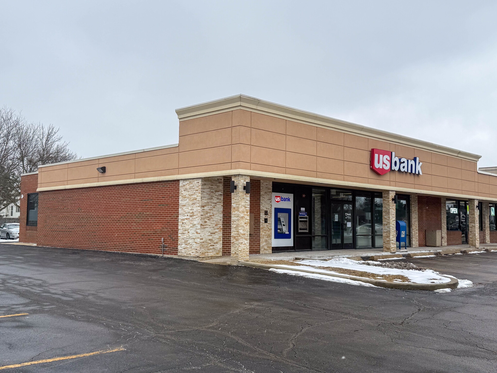 30-60 S Meacham Rd, Schaumburg, IL for Rent