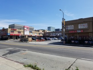 Los Angeles, CA Office/Retail, Retail - 730-740 S Western Ave