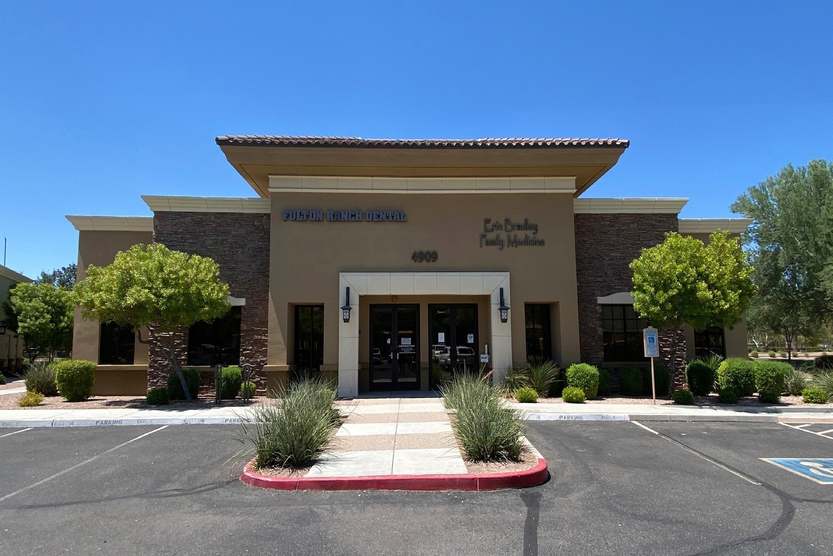 4909 S Alma School Rd, Chandler, AZ for Sale