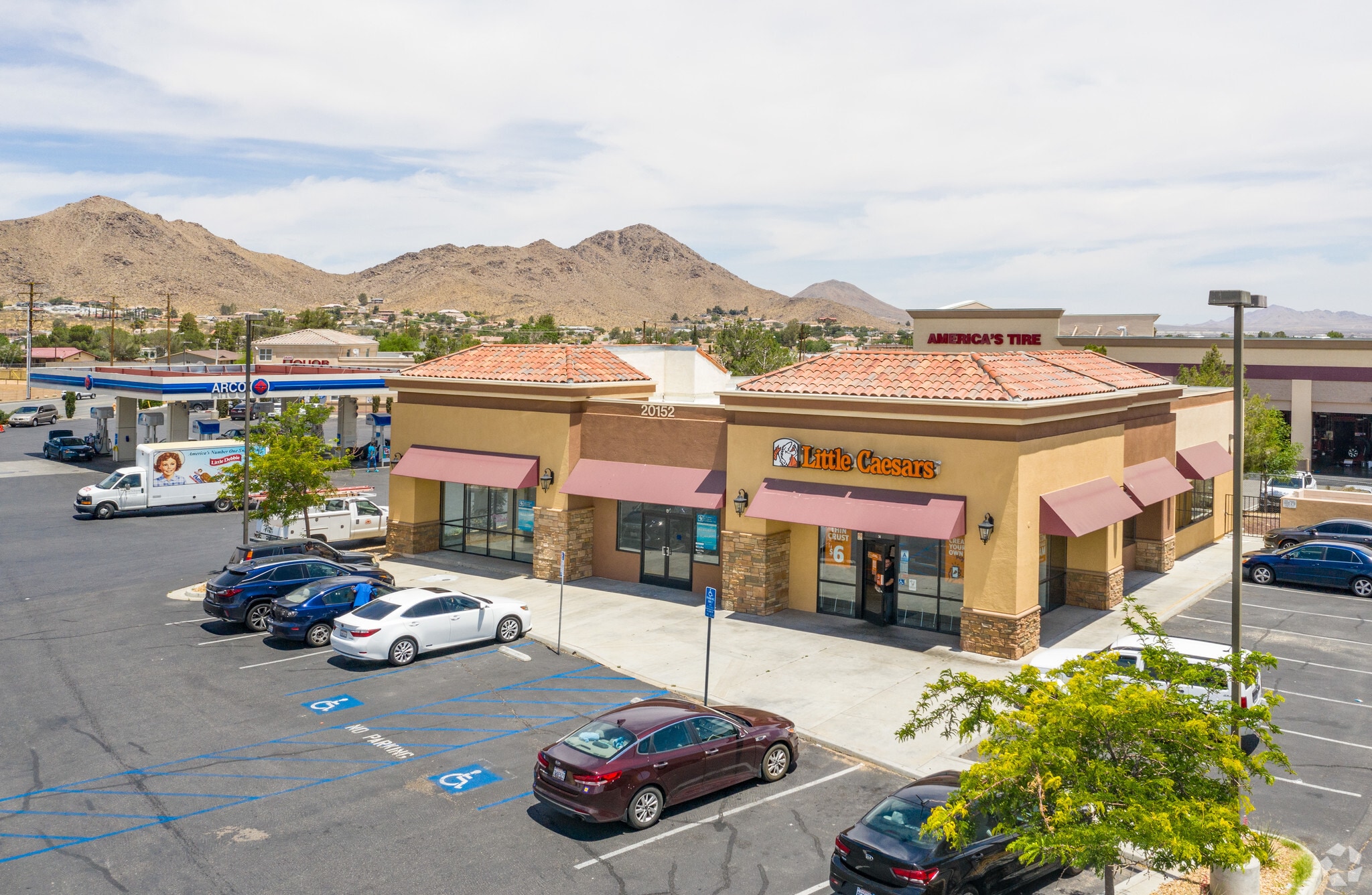 20152 Highway 18 Apple Valley, CA 92307 Retail Property for Sale on