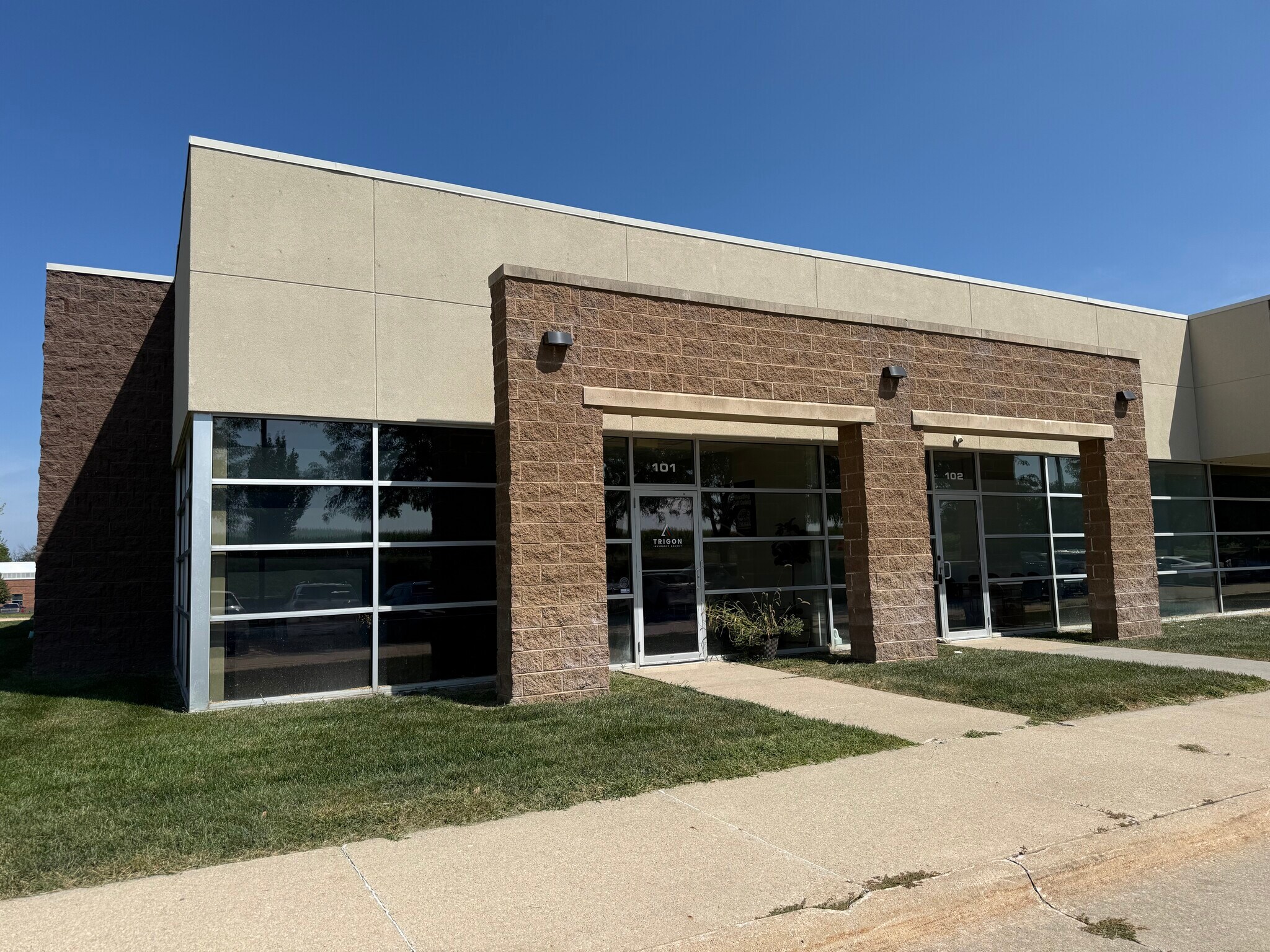 2665 SE Oak Tree Ct, Ankeny, IA for Rent