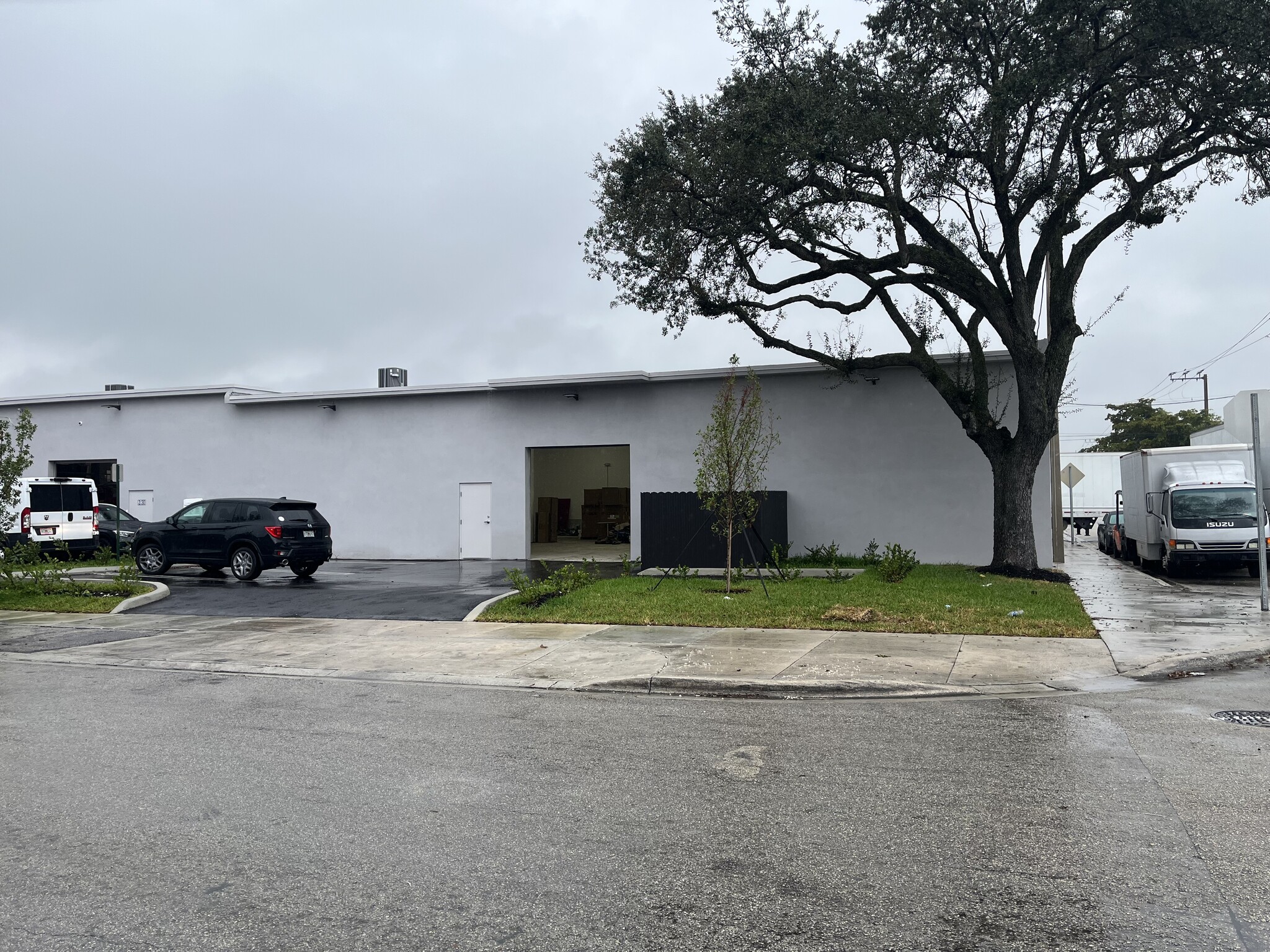 2130 NW 23rd Ave, Miami, FL for Rent