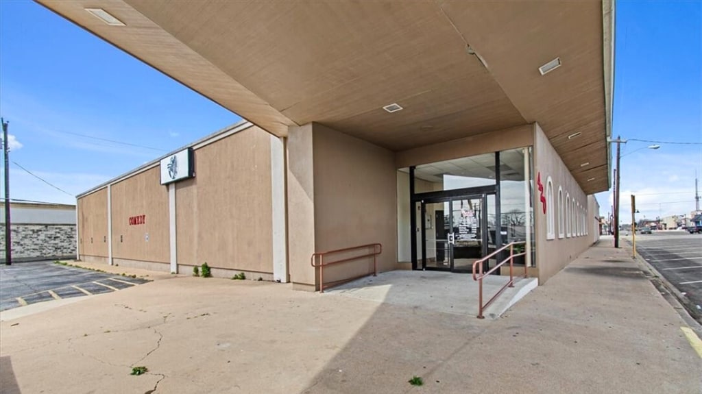 420 E Ave C, Killeen, TX for Sale