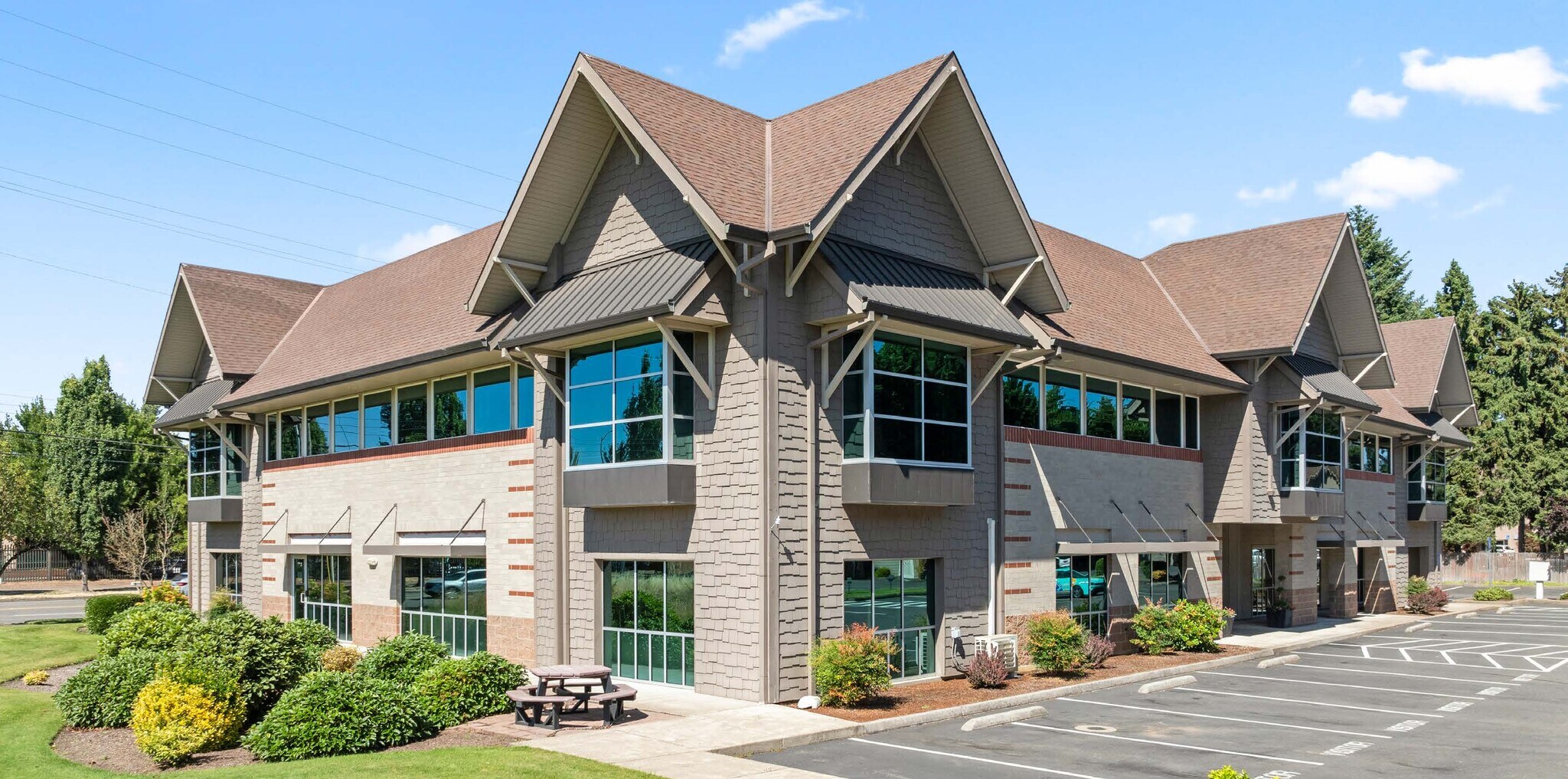 3220 State St, Salem, OR for Sale