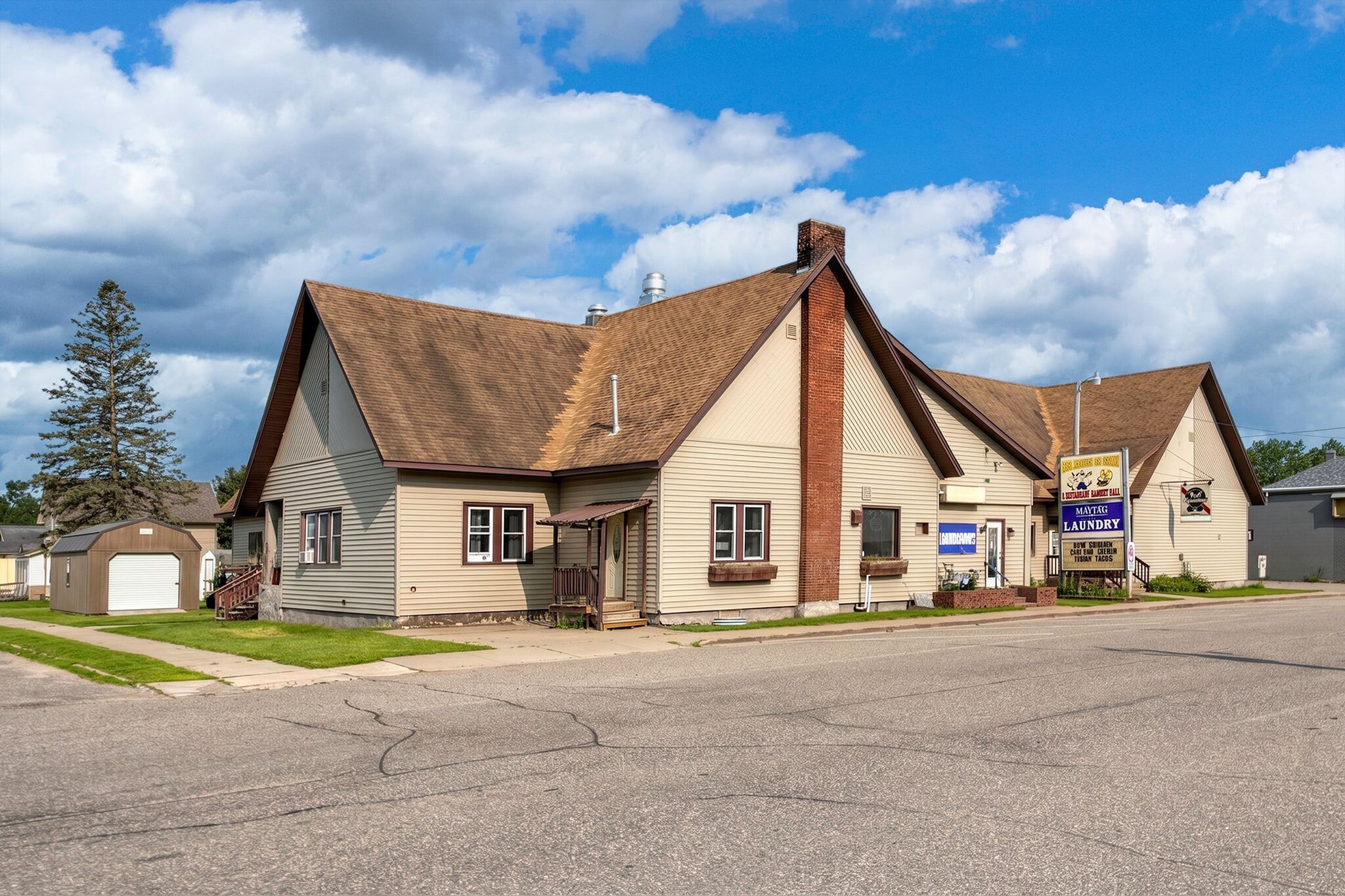 W10595 County Road K, Elcho, WI for Sale