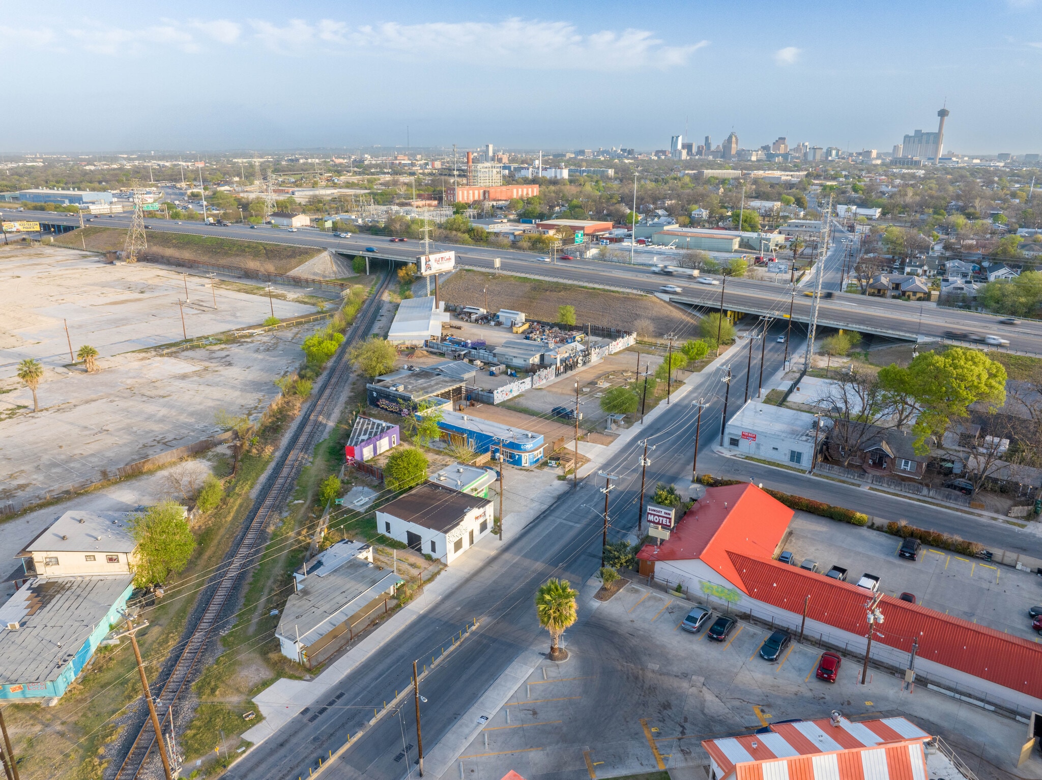 1111 S Roosevelt Ave, San Antonio, TX for Sale