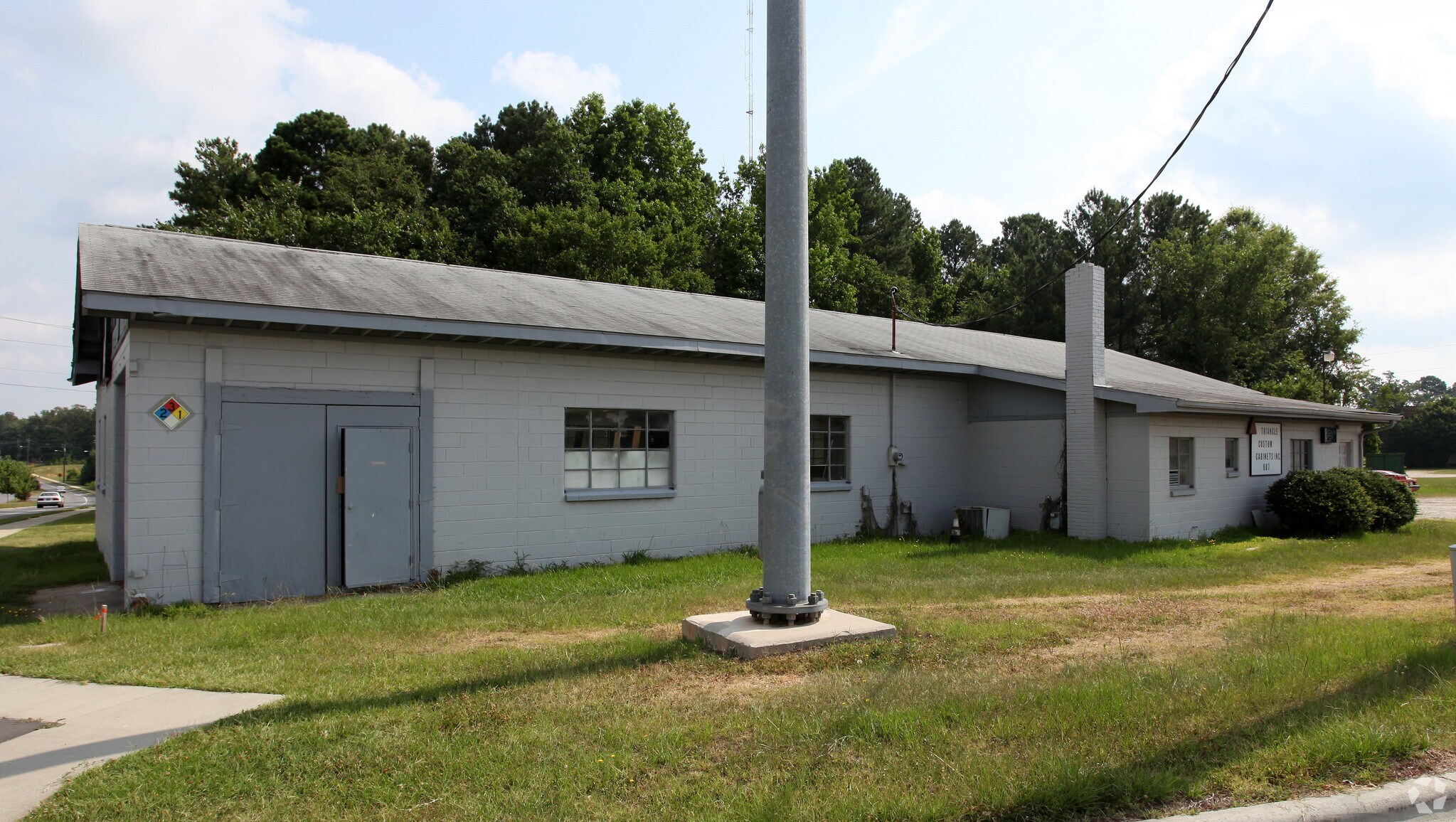 807 Center St, Apex, NC for Rent