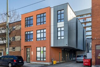 Ottawa, ON undefined - 384 Frank St