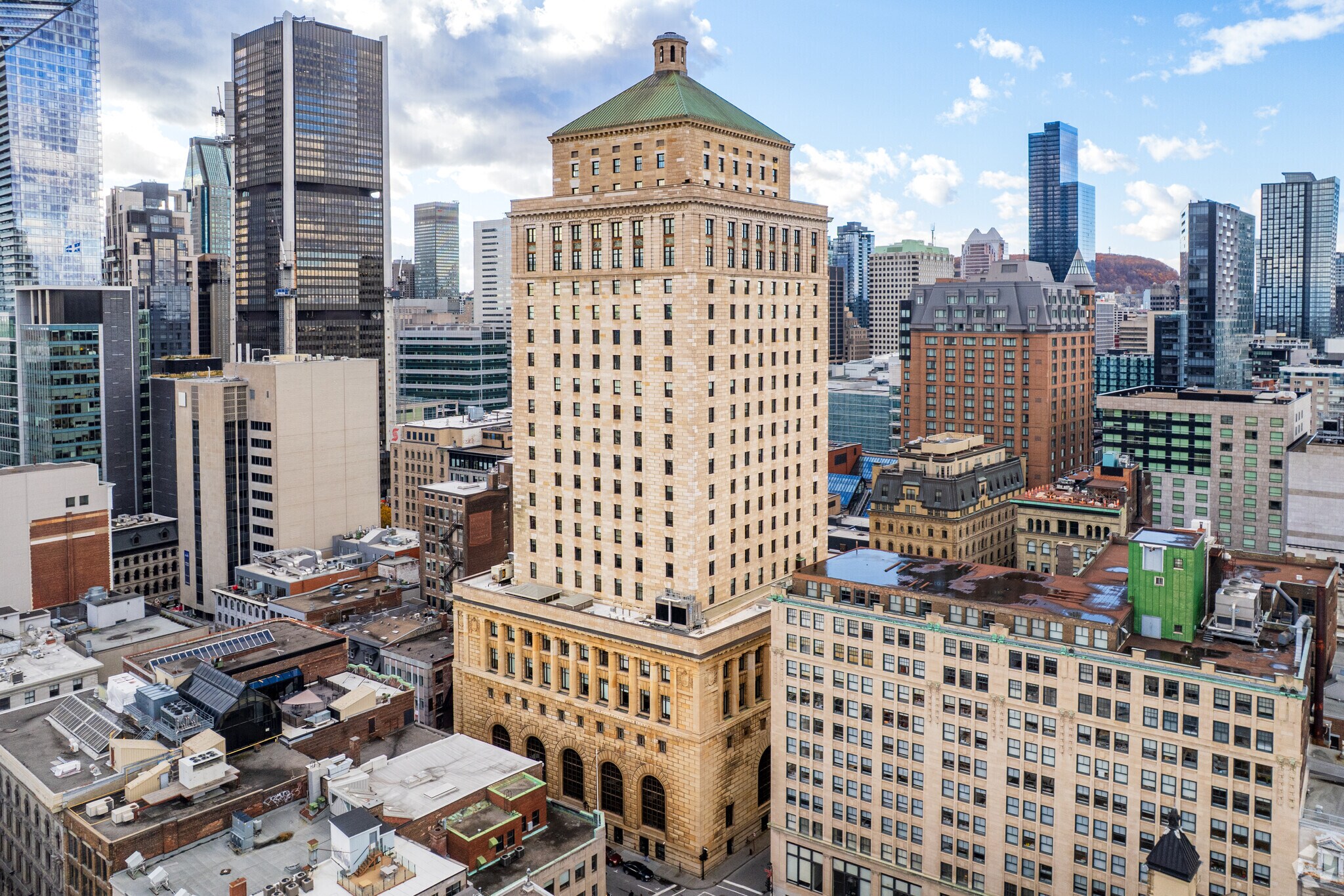 360 Rue Saint-Jacques, Montréal, QC for Rent