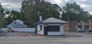 Keego Harbor, MI Freestanding - 2897 Orchard Lake Rd