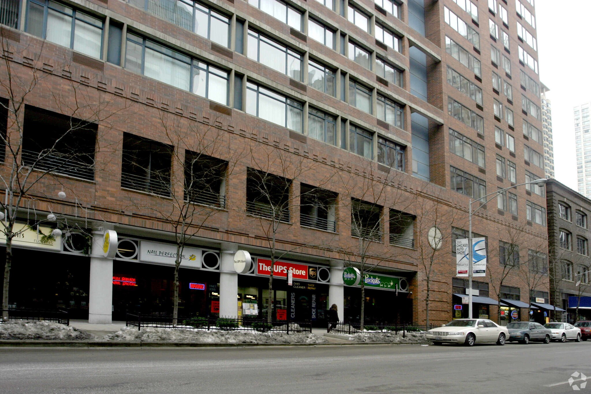 211 E Ohio St, Chicago, IL for Rent