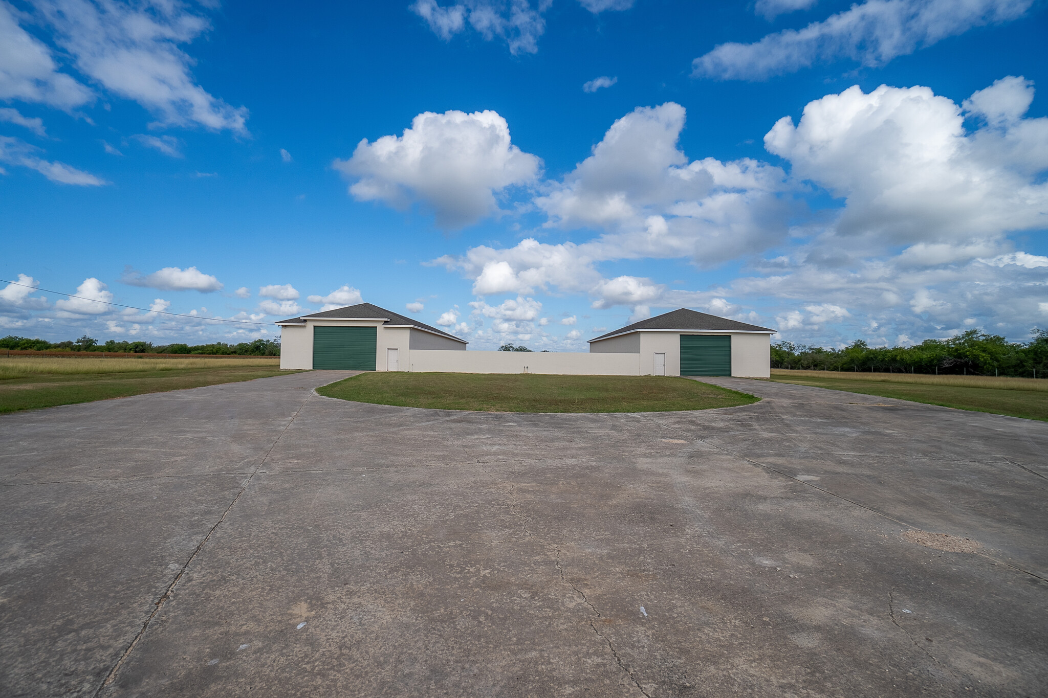 27178 San Roman Rd, Bayview, TX for Sale