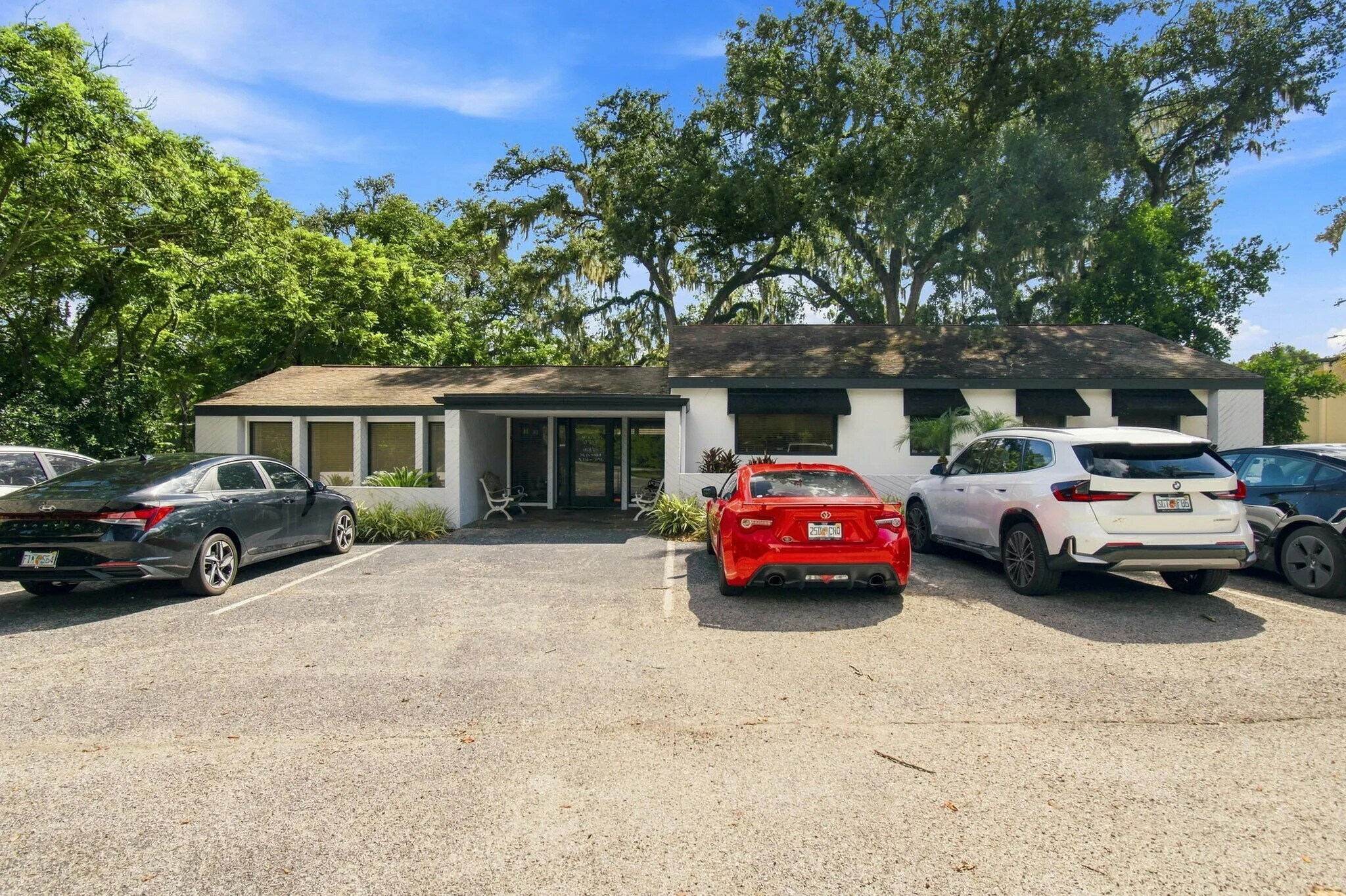 223 Lithia Pinecrest Rd, Brandon, FL for Sale