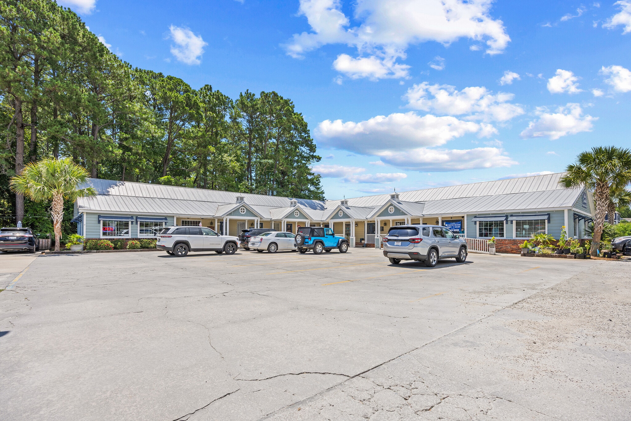10080-10126 Ocean Hwy, Pawleys Island, SC for Rent