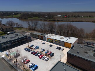 Nicolet, QC Retail - 200 Pl Du 21-Mars Nicolet, QC Retail - 200 Pl Du 21-Mars