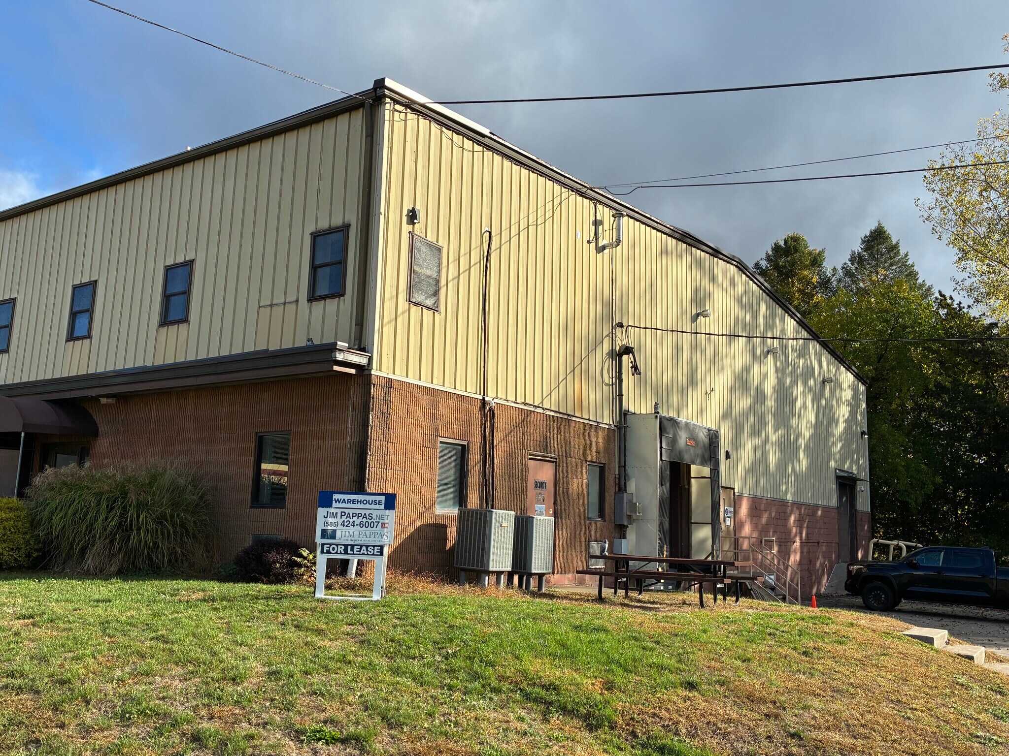 400 Mason Rd, Fairport, NY for Rent