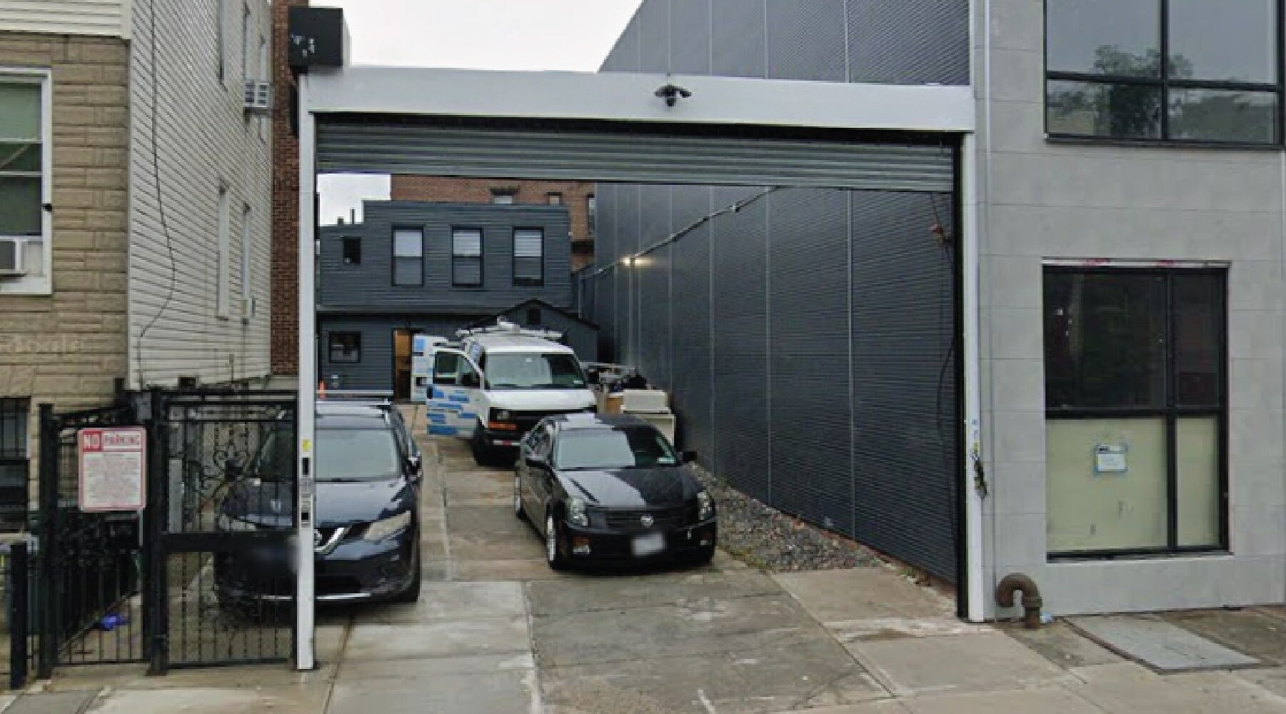 1809 Decatur St, Ridgewood, NY for Rent