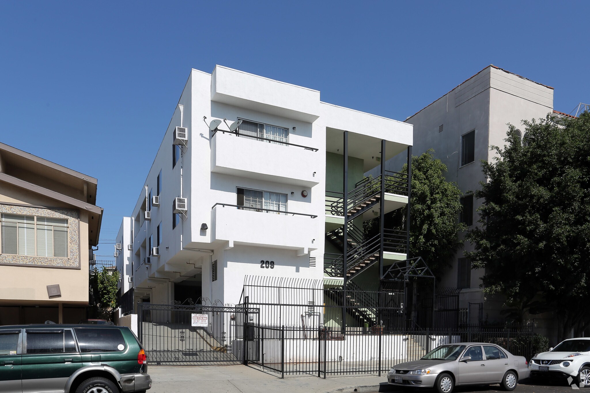 209 S Alexandria Ave, Los Angeles, CA for Sale