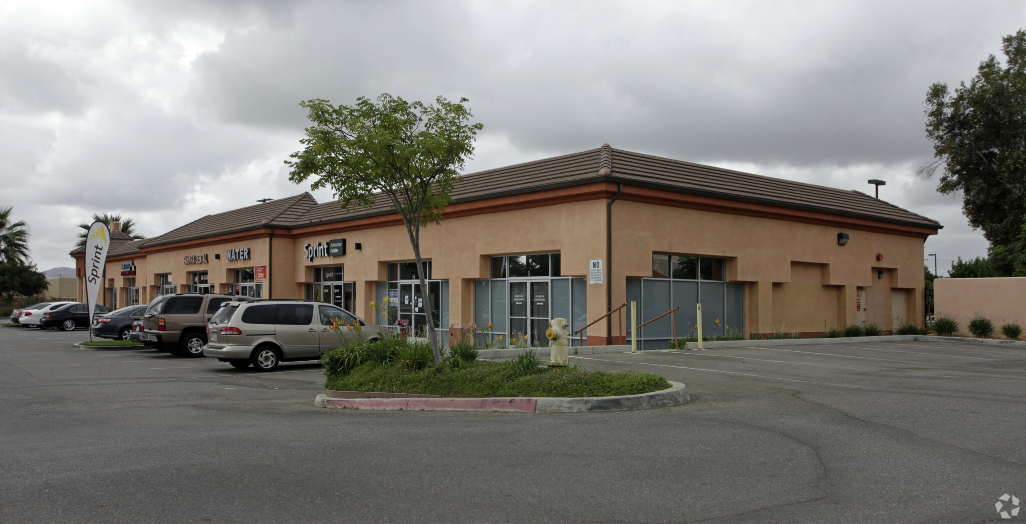 17250-17284 Foothill Blvd, Fontana, CA for Rent