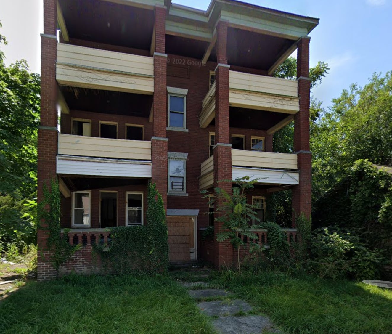 1828 Hastings Ave, East Cleveland, OH for Sale