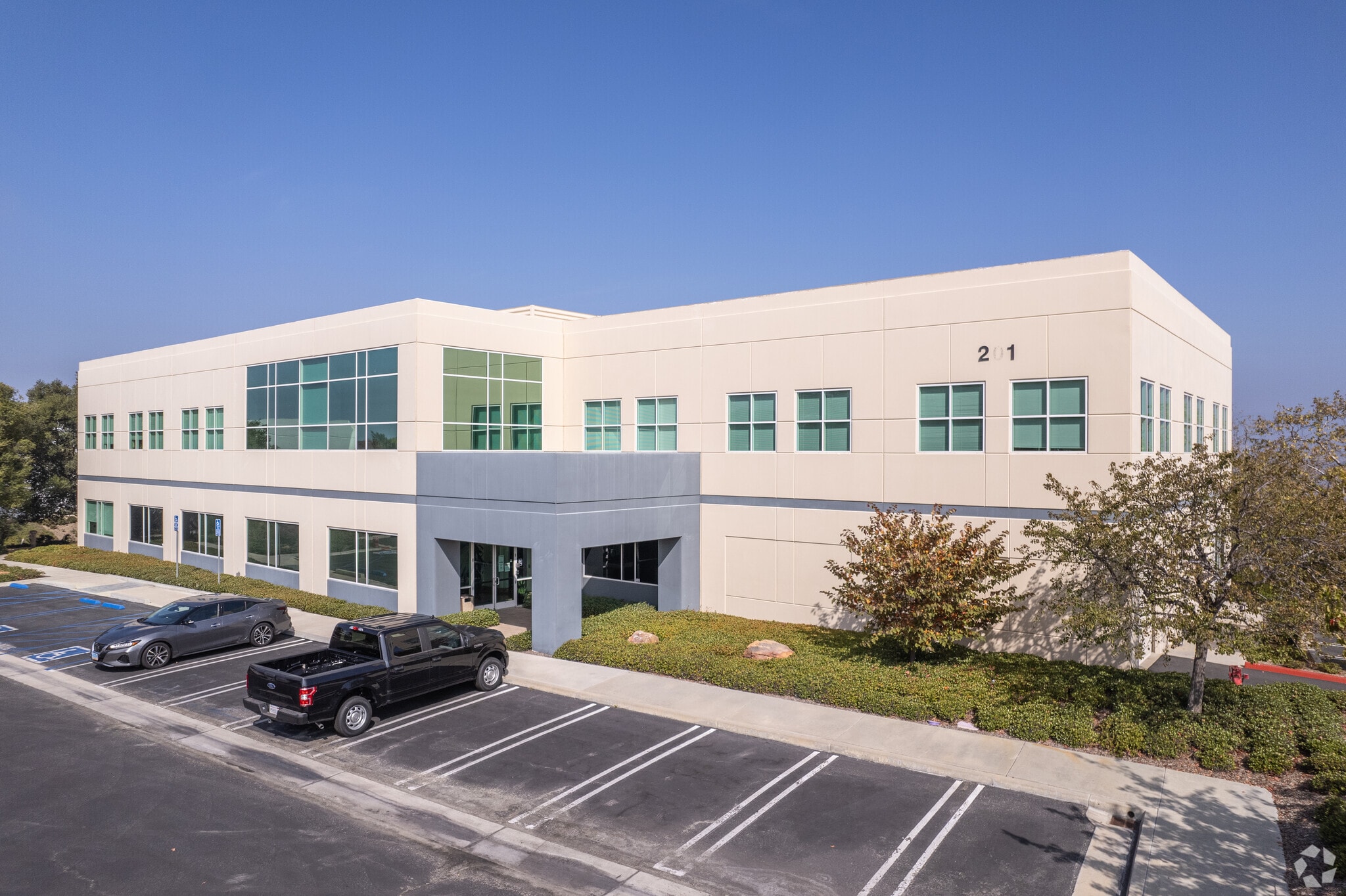 201 Avenida Fabricante, San Clemente, CA for Sale