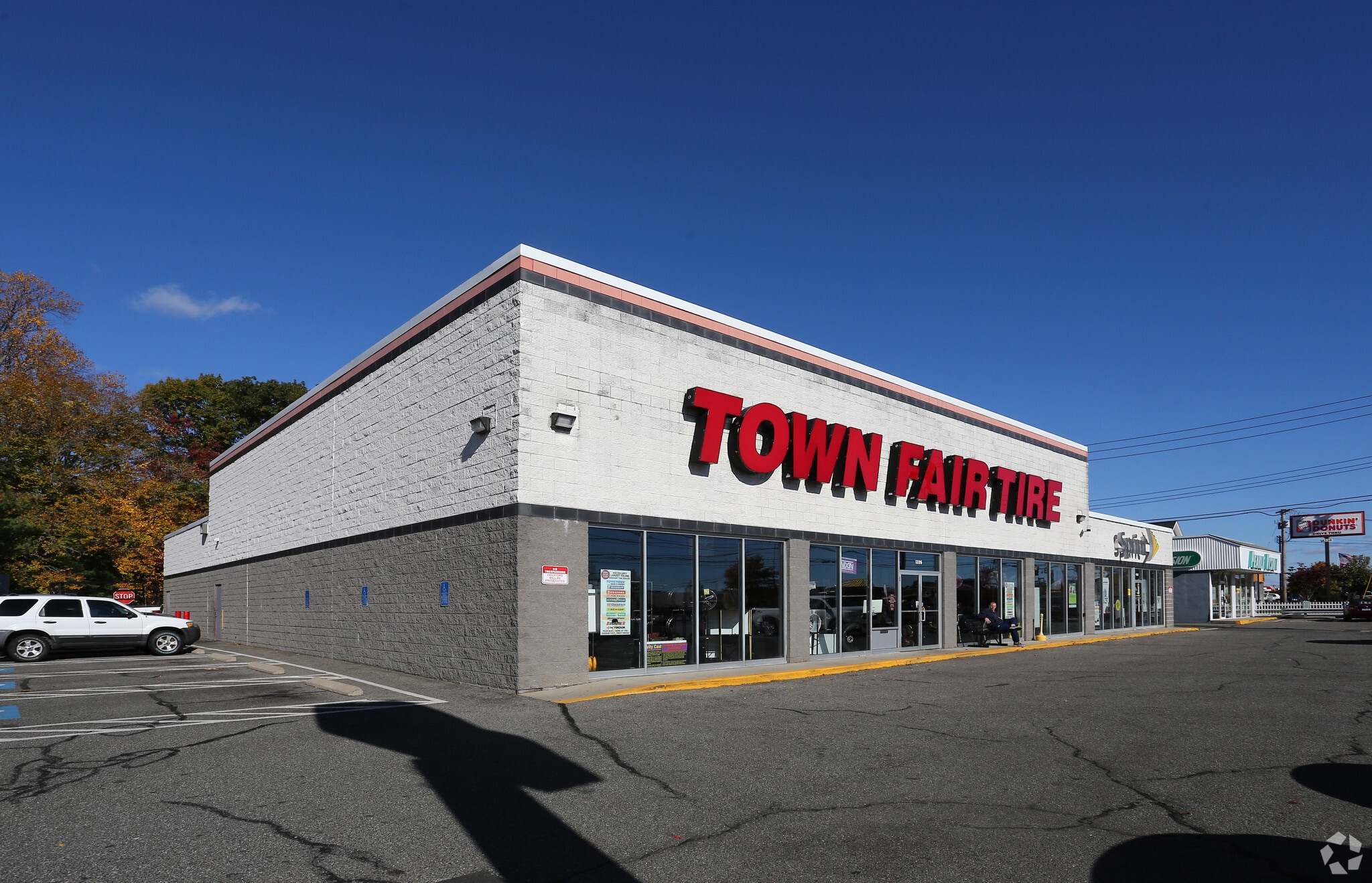 1326 Boston Post Rd, Milford, CT for Rent