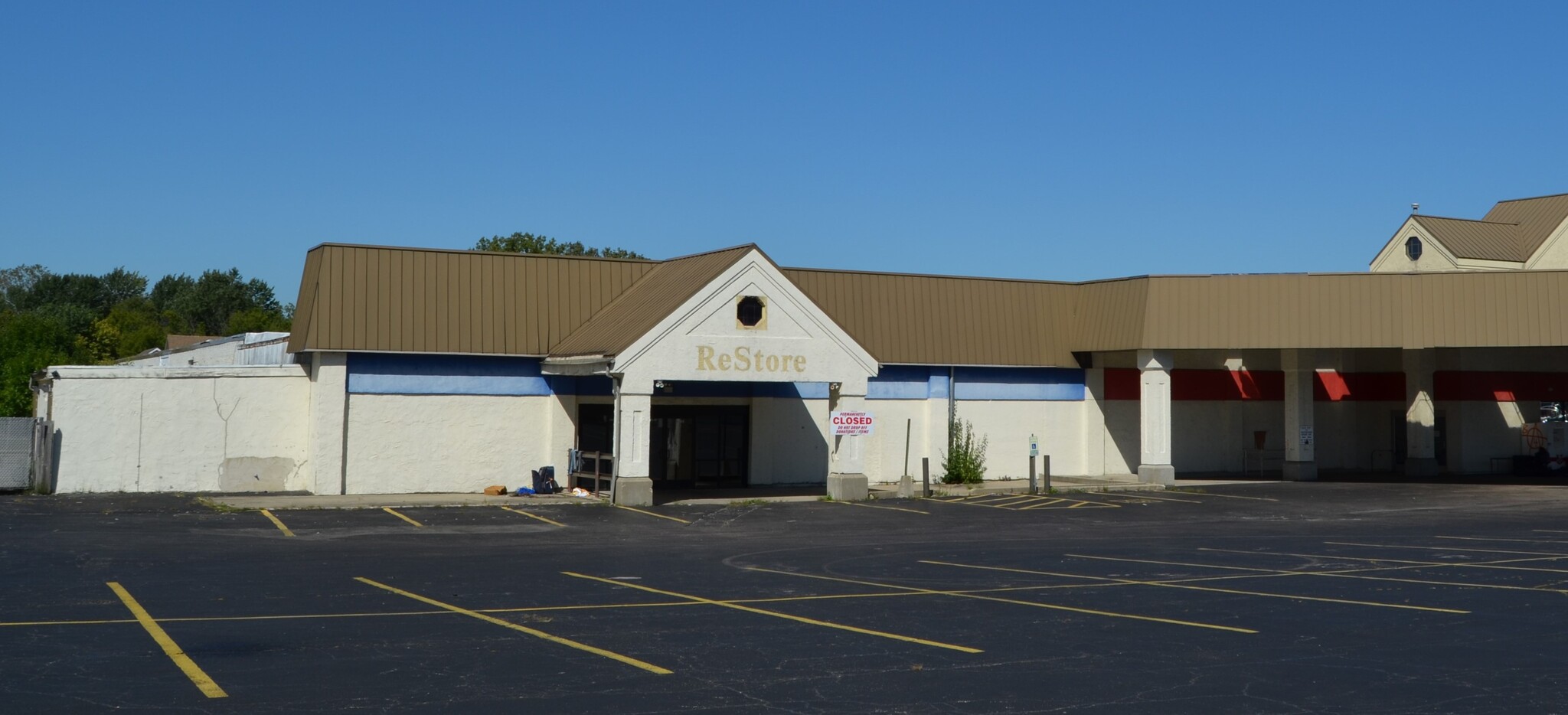 3545-3575 Grand Ave, Gurnee, IL for Rent