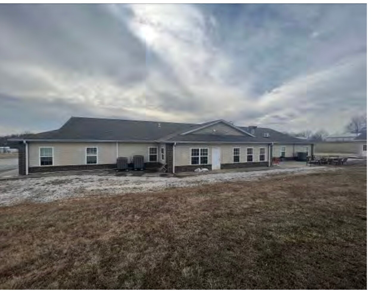 1830 E Laverne St, Bolivar, MO for Sale