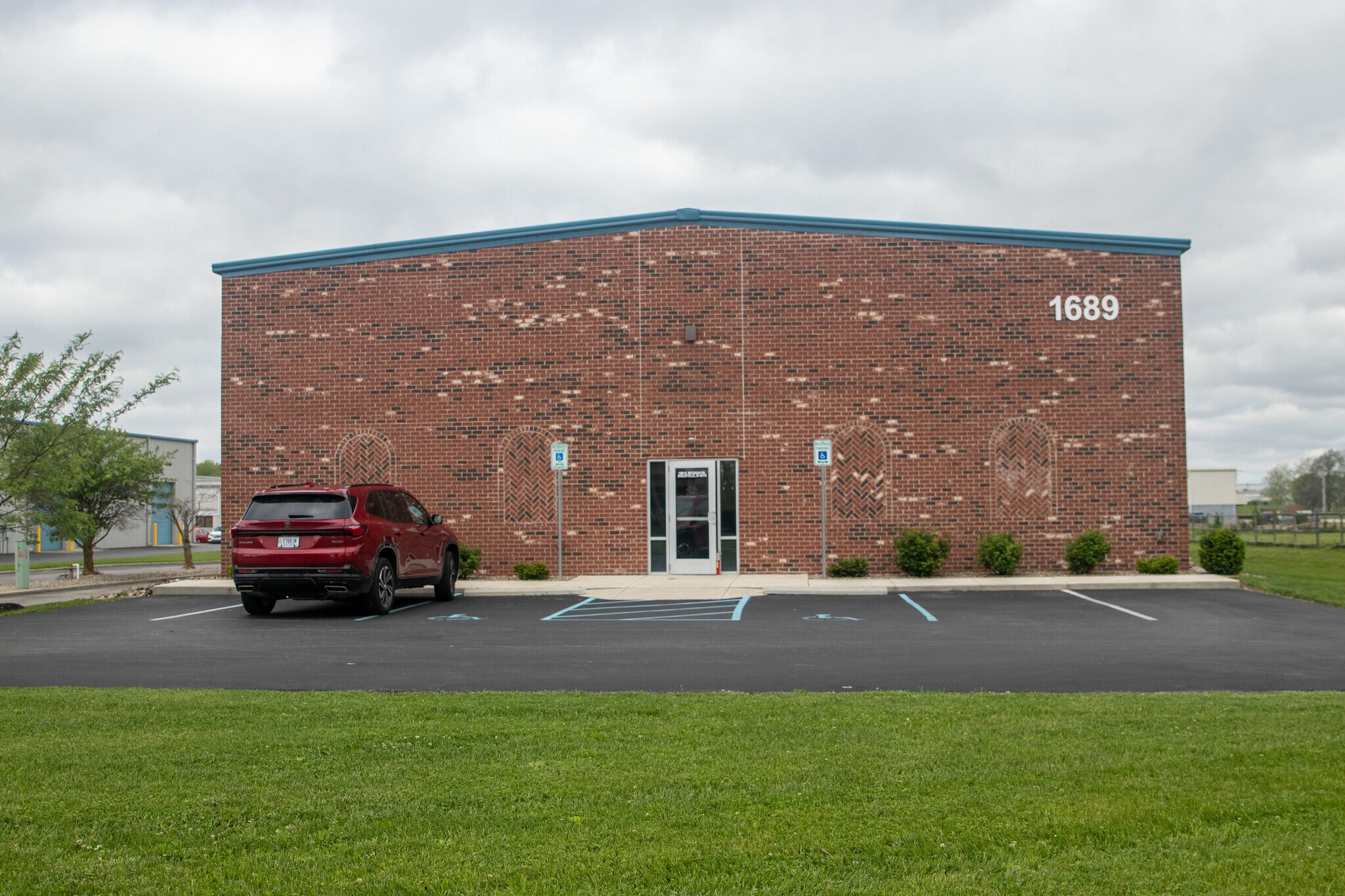 1689 N Michigan Rd, Shelbyville, IN for Sale