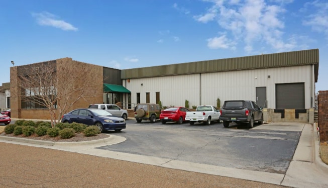 2102 West Ferry Way, Huntsville, AL for Rent