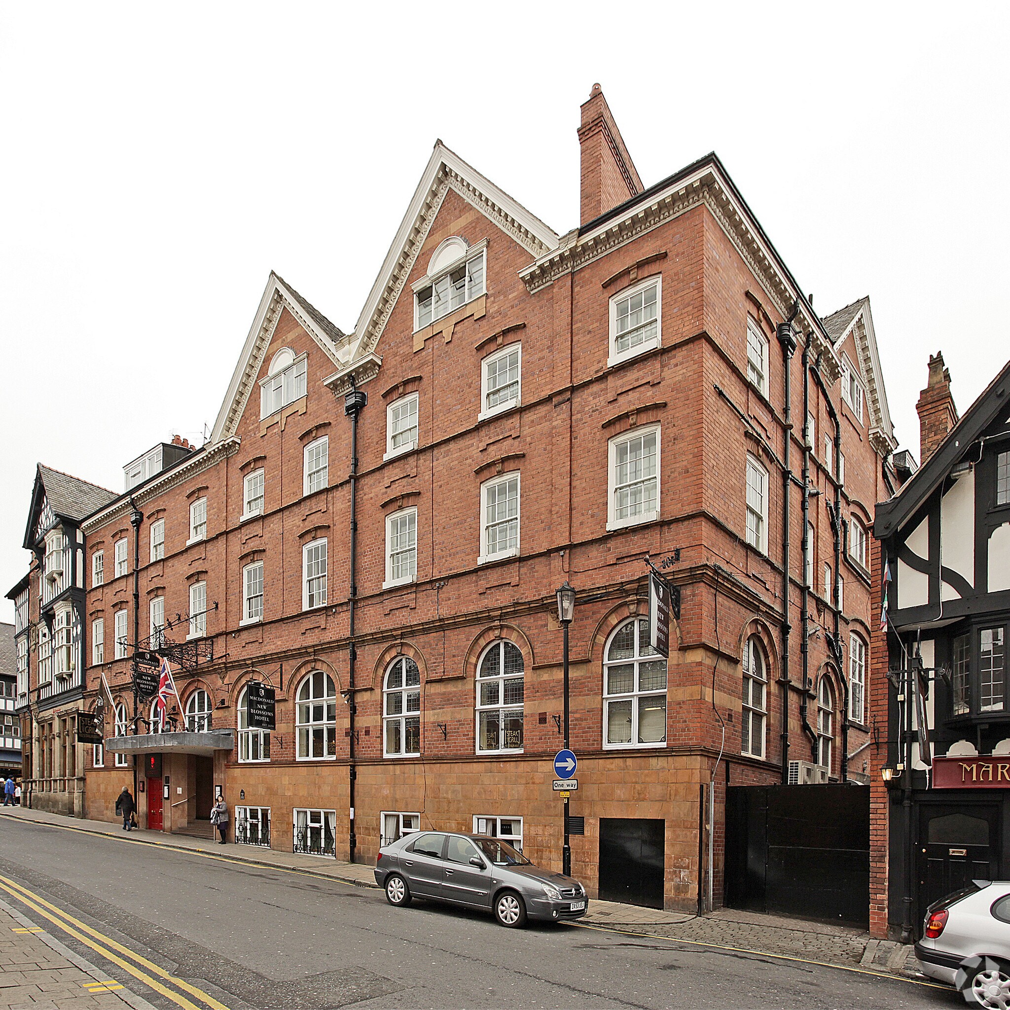 12 Foregate St, Chester, CHS for Sale