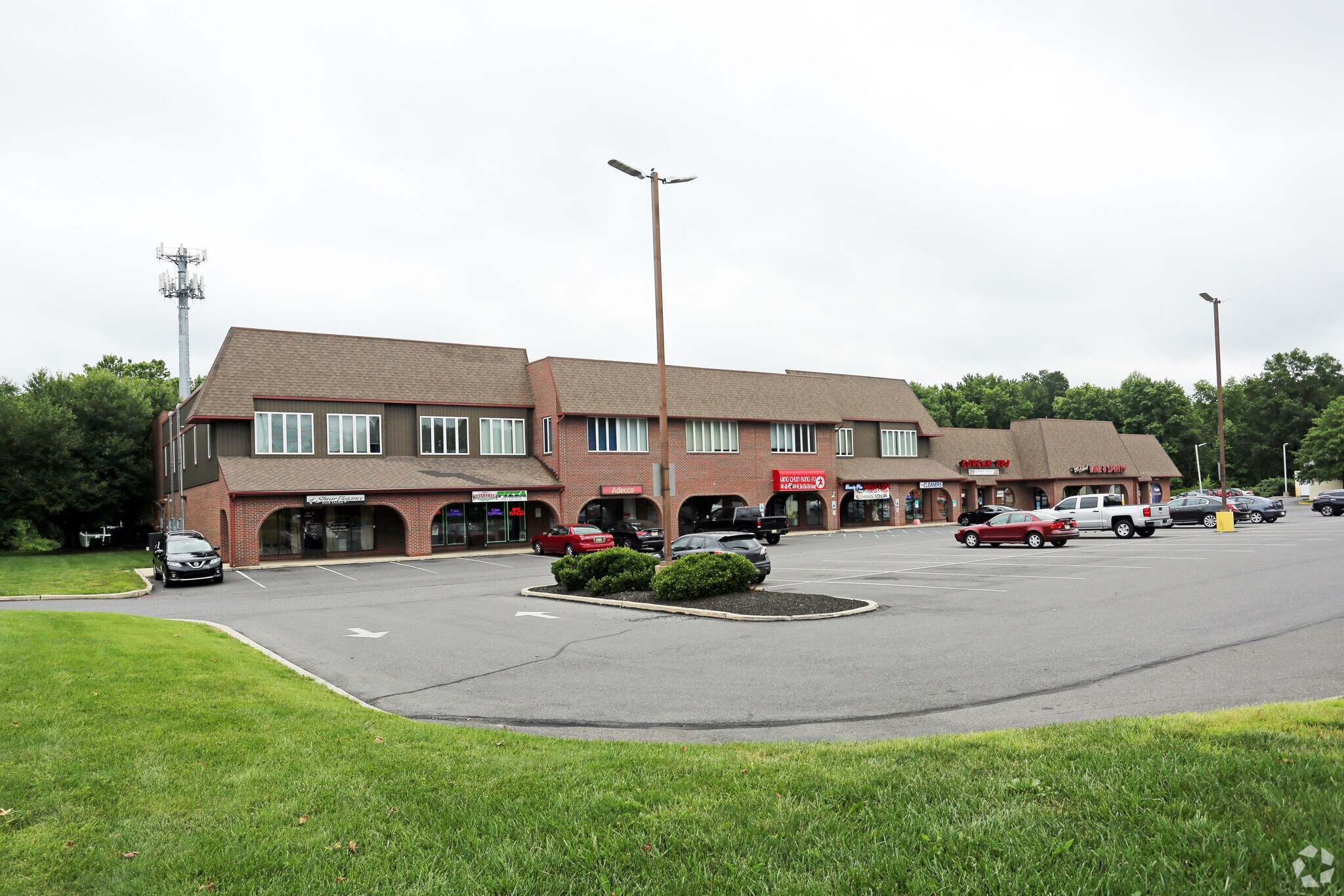 3747 Church Rd Mount Laurel, NJ 08054 Shopping Center Property for