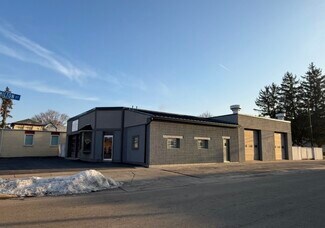 West Salem, WI Freestanding - 103 Leonard St S